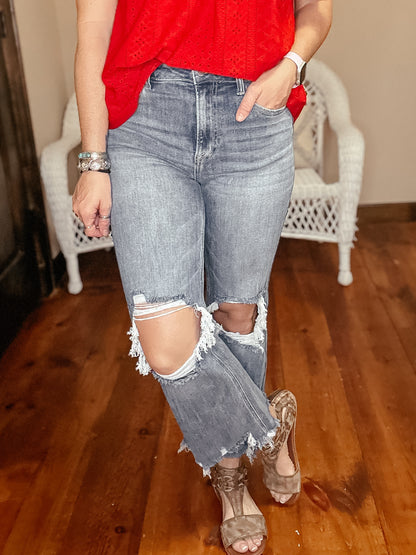 Babs Heavy Distressed Straight Jeans