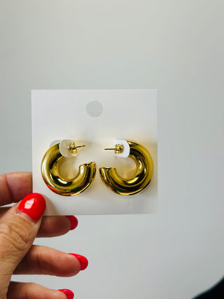 Chuck Chunky Smooth Hoops-Earrings-ChanSutt-Motis & Co Boutique, Women's Fashion Boutique in Carthage, Missouri