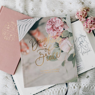 Daughters of Grace Bible Study-Devotionals-The Daily Grace Co-Motis & Co Boutique, Women's Fashion Boutique in Carthage, Missouri