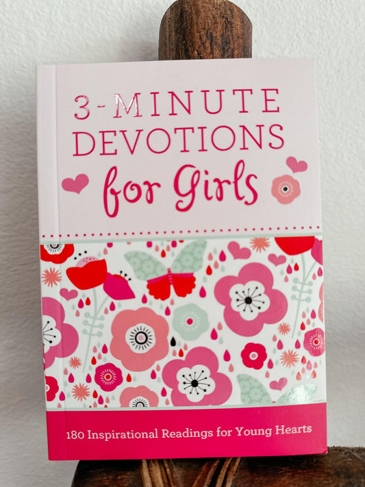 3 Minute Devotions for Girls