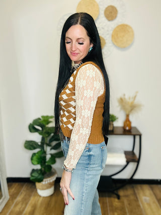 Berkley V Neck Textured Sweater Vest-Sweaters-Hem & Thread-Motis & Co Boutique, Women's Fashion Boutique in Carthage, Missouri