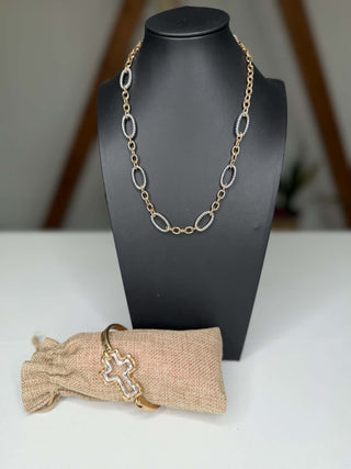 Vail Mixed Metal Fashion Necklace-Necklace-Carol Su-Motis & Co Boutique, Women's Fashion Boutique in Carthage, Missouri