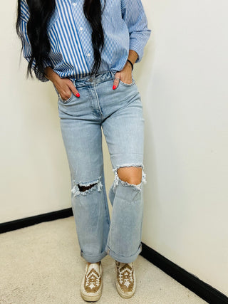 Cane Boyfriend Risen Destroyed Knee Jeans-jeans-Risen-Motis & Co Boutique, Women's Fashion Boutique in Carthage, Missouri