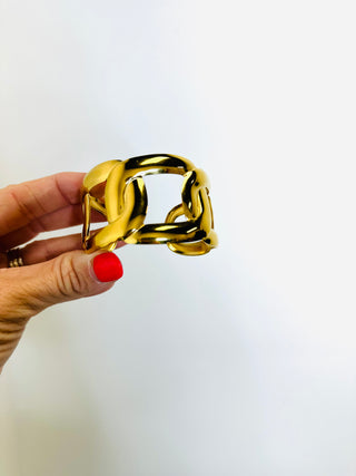 Moxie Gold Cuff Bracelet-Bracelets-ChanSutt-Motis & Co Boutique, Women's Fashion Boutique in Carthage, Missouri