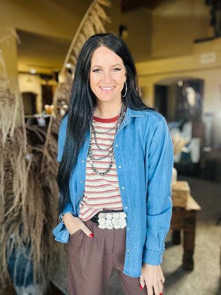 Daisy Denim Pearl Snap Blouse-Long Sleeves-Star Drop-Motis & Co Boutique, Women's Fashion Boutique in Carthage, Missouri
