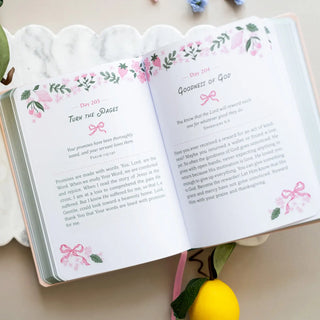 Short & Sweet Daily Devotions from God's Word-Devotionals-Barbour-Motis & Co Boutique, Women's Fashion Boutique in Carthage, Missouri