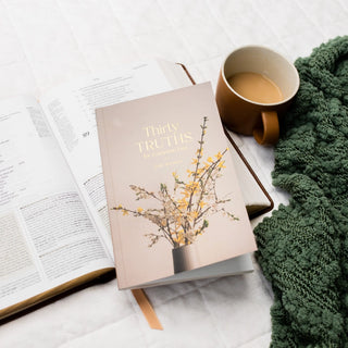 Thirty Truths For Common Lies For Women Booklet-Devotionals-The Daily Grace Co-Motis & Co Boutique, Women's Fashion Boutique in Carthage, Missouri