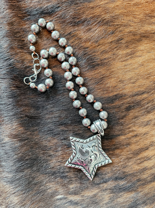 Tooled Star Western Cowboy Pearl Necklace