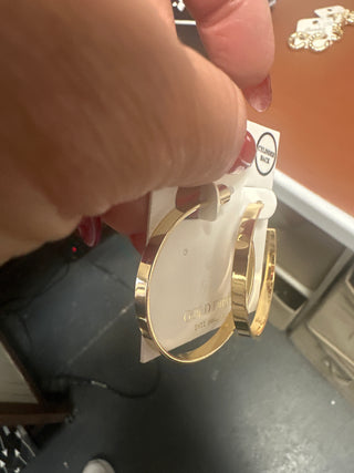 Classic Smooth Gold Hoop Earrings - Vail-Earrings-Carol Su-Motis & Co Boutique, Women's Fashion Boutique in Carthage, Missouri