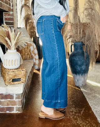 Wyatt Wide Leg Risen Cropped Jeans