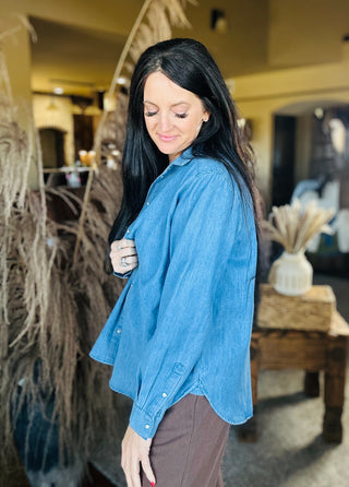 Daisy Denim Pearl Snap Blouse-Long Sleeves-Star Drop-Motis & Co Boutique, Women's Fashion Boutique in Carthage, Missouri