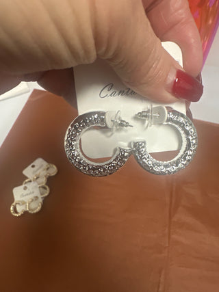 Hammered Silver Hoop Earrings - Paris-Earrings-Carol Su-Motis & Co Boutique, Women's Fashion Boutique in Carthage, Missouri