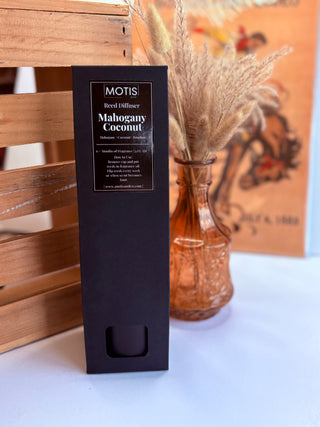 Motis Reed Diffuser - Mahogany Coconut-Housewear-MadHouseCandle-Motis & Co Boutique, Women's Fashion Boutique in Carthage, Missouri