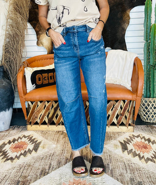 Bentley Distress Barrel Jean