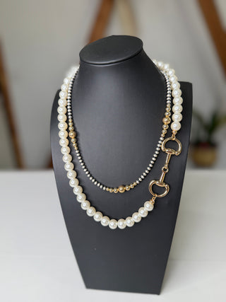 Verdi Pearl Bead Gold Horse bit Necklace