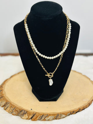 Royal Pearl and Gold Necklace-Necklaces-Carol Su-Motis & Co Boutique, Women's Fashion Boutique in Carthage, Missouri