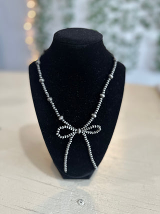 Denton Cowboy Pearl Silver Bow Necklace