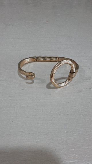 Hammered Circle Spring Bracelet-Bracelets-Carol Su-Motis & Co Boutique, Women's Fashion Boutique in Carthage, Missouri