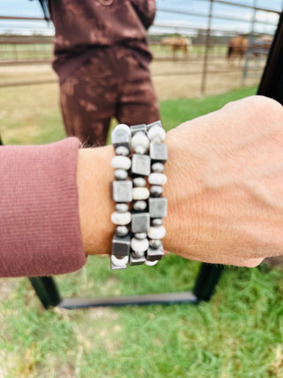 Oakie Silver Mix Bead Stretch Bracelet-Bracelets-Western Elite-Motis & Co Boutique, Women's Fashion Boutique in Carthage, Missouri
