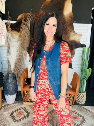 Red Rock Rodeo Print Top
