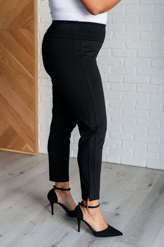 Magic Ankle Crop Skinny Pants in Black-Bottoms-Ave Shops-Motis & Co Boutique, Women's Fashion Boutique in Carthage, Missouri