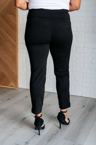 Magic Ankle Crop Skinny Pants in Black-Bottoms-Ave Shops-Motis & Co Boutique, Women's Fashion Boutique in Carthage, Missouri