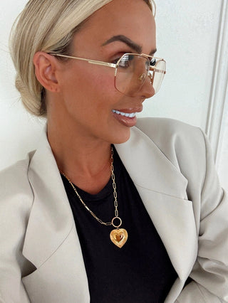 Katie Gold Heart Pendant Necklace-Necklaces-ChanSutt-Motis & Co Boutique, Women's Fashion Boutique in Carthage, Missouri